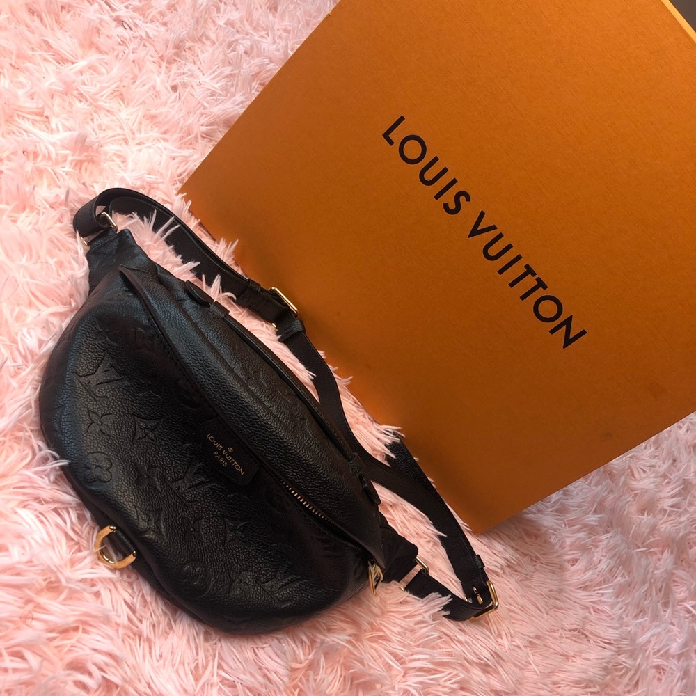 Black Louis Vuitton Fanny Pack